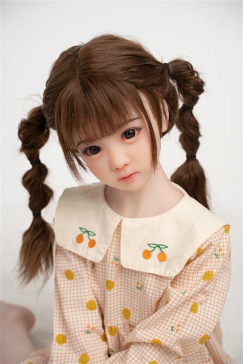 In this channel you will find a lot of sweet doll story videos about learning how to pack for vacation and pretend play with dolls . For business inquiries ONlY email at faviworld101318@gmail.com ...
